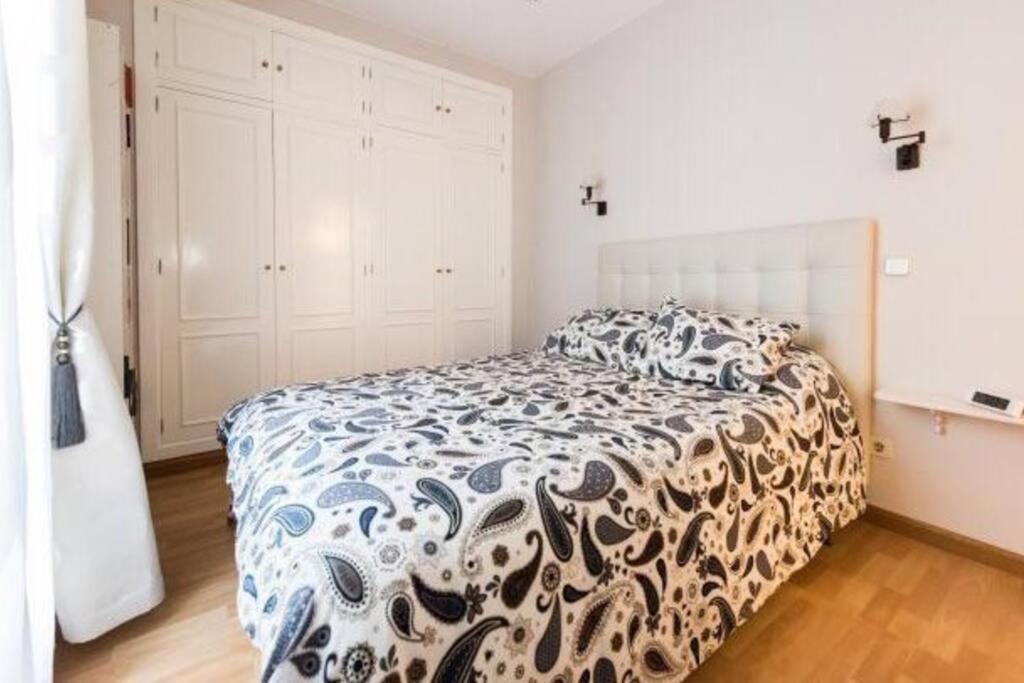 Luminoso Apartamento En Lavapies-Tirso De Molina Мадрид Экстерьер фото